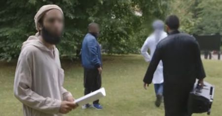 Zamachowiec z Londynu był w telewizji. Policja go znała