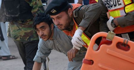 Talibowie w Pakistanie zaatakowali akademik. Terroryści zabili i ranili kilkadziesiąt osób