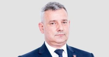 Afera VAT w ministerstwie. "Trudno wykryć przez 3,5 miesiąca, że urzędnik wyłudza VAT"