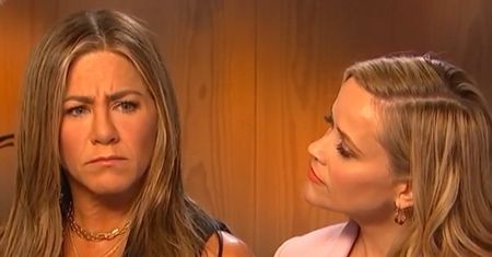 "Przyjaciele": Jennifer Aniston i Reese Witherspoon odtworzyły scenę sprzed 19 lat