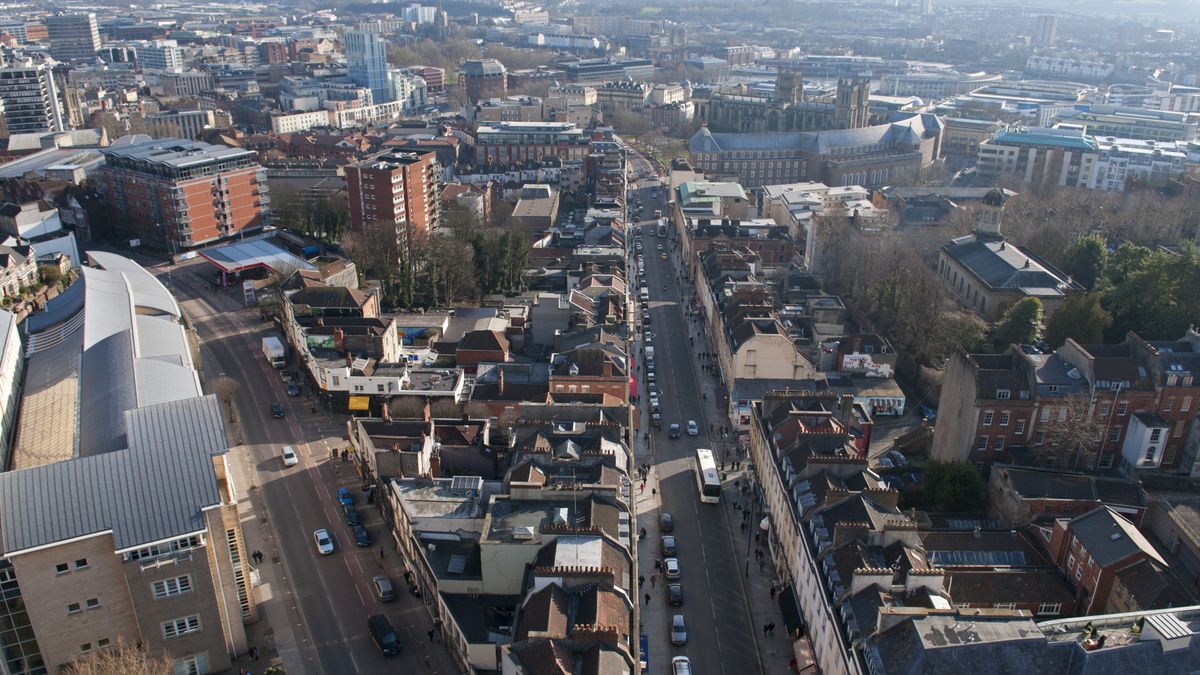 Bristol szykuje zakaz wjazdu dla diesli.