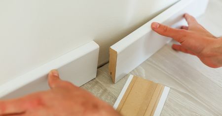 Rodzaje listew przypodłogowych. Nie każda będzie pasować do projektu