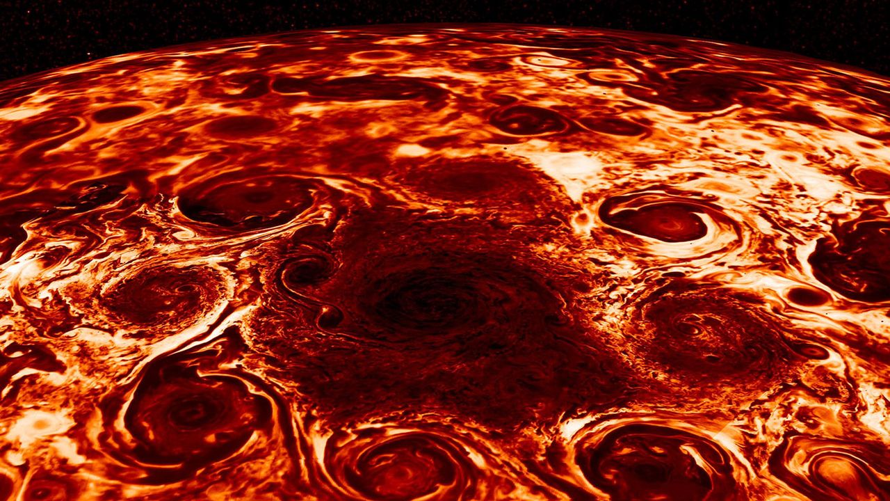NASA rejestruje nowe obrazy cyklonów na Jowiszu. Odkrycie zaskoczyło naukowców