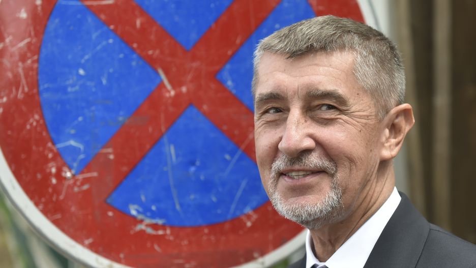 Andrzej Babisz, polityk-miliarder, który słynął z krytyki polskiej żywności, ma fabrykę wafli w Poznaniu.