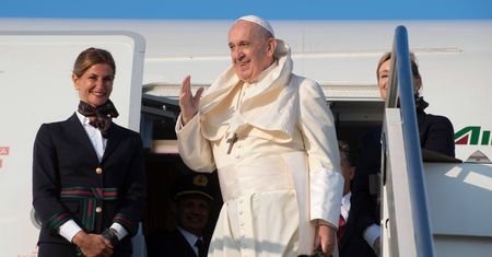 Papież Franciszek żartuje z Amerykanów. Rzecznik Watykanu wyjaśnia