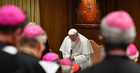 Watykan. Trwa szczyt ws. pedofilii. "Lud Boży oczekuje konkretów"