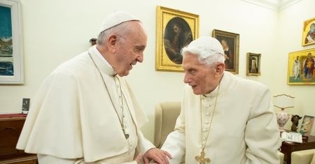 Papież Jan Paweł II tuszował sprawę molestowania w kościele? Szokujące słowa papieża Franciszka o swoim poprzedniku