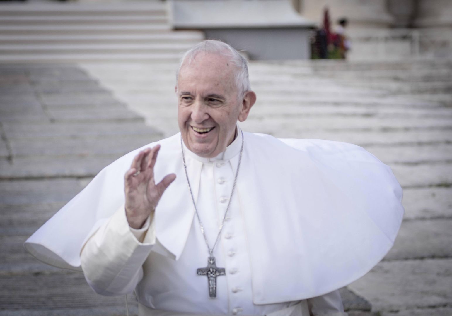 Papież Franciszek w marcu powiedział, że przejdzie operację