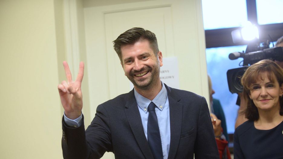 Krzysztof Śmiszek napisał, że jest coś, co "pochłonie go przynajmniej do maja"