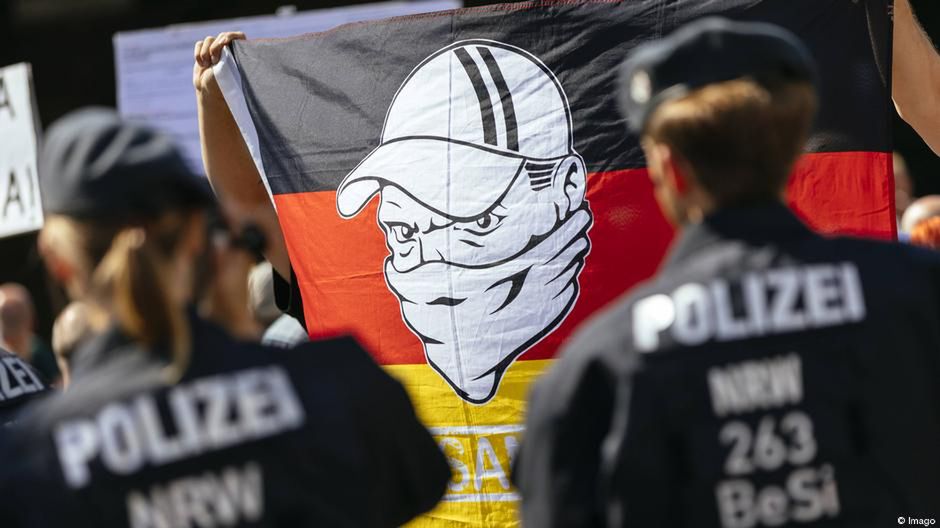 Niemcy. Od 1990 roku z rąk prawicowych ekstremistów zginęło 85 osób