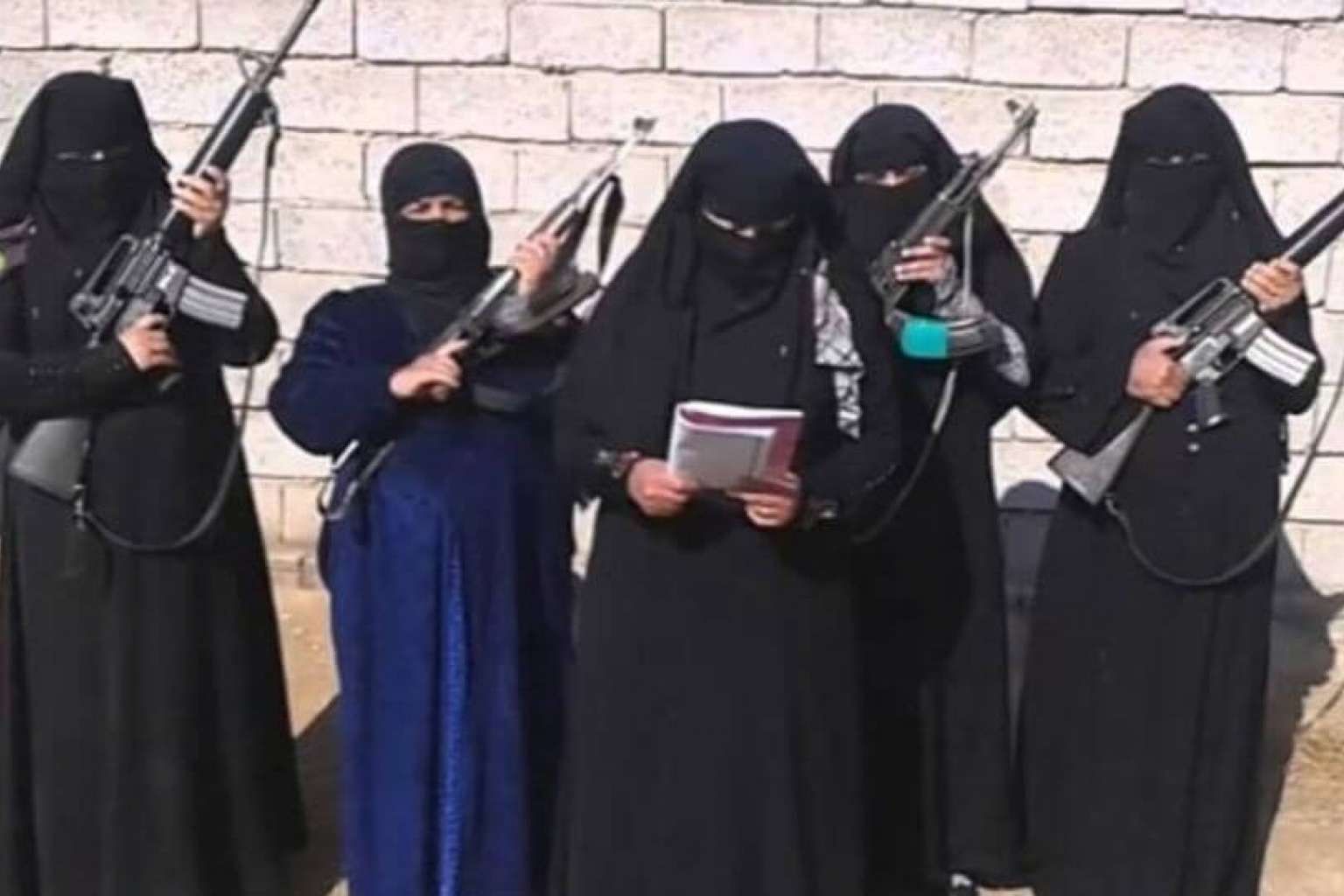 ISIS wzywa kobiety do ataku. "Muszą wypełnić swój obowiązek"