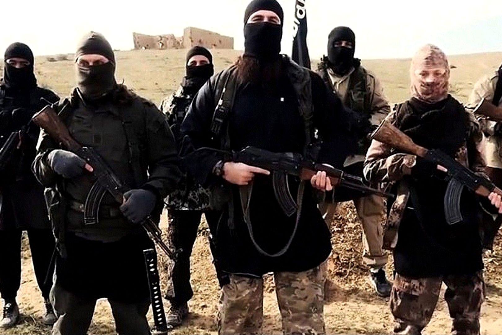 ISIS robi z porwanych kobiet seksualne niewolnice. Z zabezpieczeniem antykoncepcyjnym