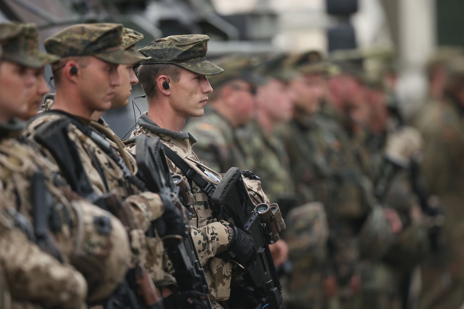 Terroryści z ISIS w niemieckiej armii. Prześwietlą rekrutów