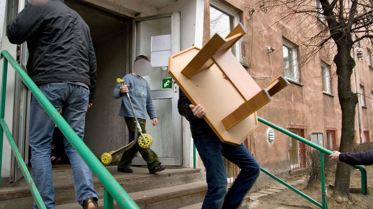 Eksmisja lokatora, który nie płaci czynszu, to długi i złożony proces