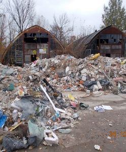 Nielegalne wysypisko śmieci. Zalega 40 ton odpadów