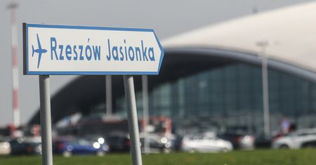 Loty VIP-ów. Posłowie chcą znać szczegóły rządowych rejsów do Rzeszowa