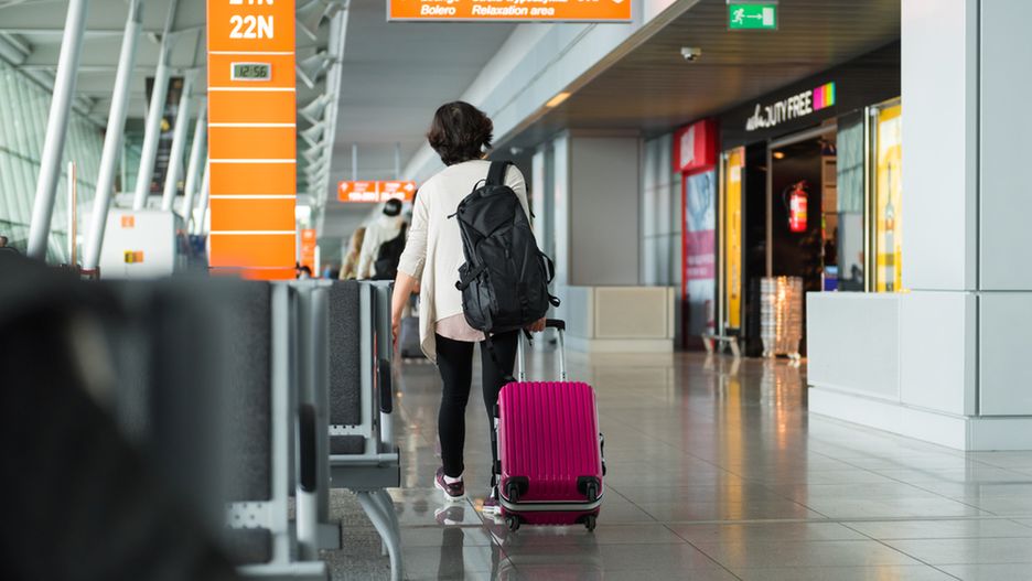 Z powodu zatrzymania Polka nie mogła wylecieć w terminie. Musiała kupić nowe bilety za kilka tysięcy złotych