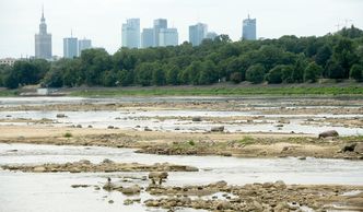 Wisła pełna ścieków. Awaria w oczyszczalni ścieków "Czajka"