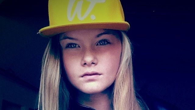 Młoda terrorystka zabiła nożem matkę