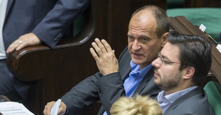 "Ustawa antysitwowa". Kukiz chce ujawniania związków rodzinnych w instytucjach publicznych