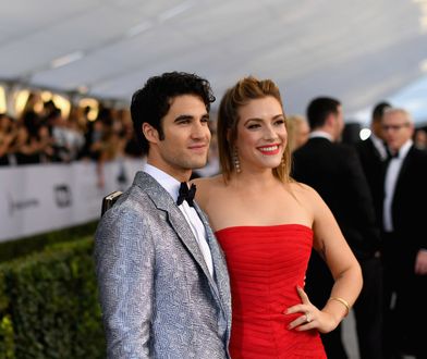 "Glee": Darren Criss wziął ślub. Panna młoda wyglądała obłędnie