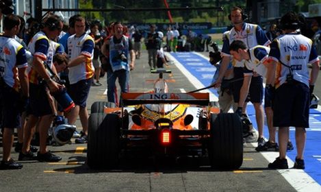Renault chce pozbyć się Piqueta