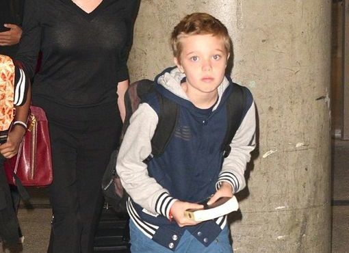 Shiloh Jolie-Pitt zmieniła fryzurę! Coraz bardziej przypomina chłopca?