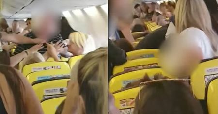 Pobili się na pokładzie samolotu. Pięści poszły w ruch