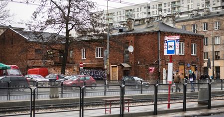 Czy zniknie dawna piekarnia Rajcherta? Dyskusja wokół sprzedaży