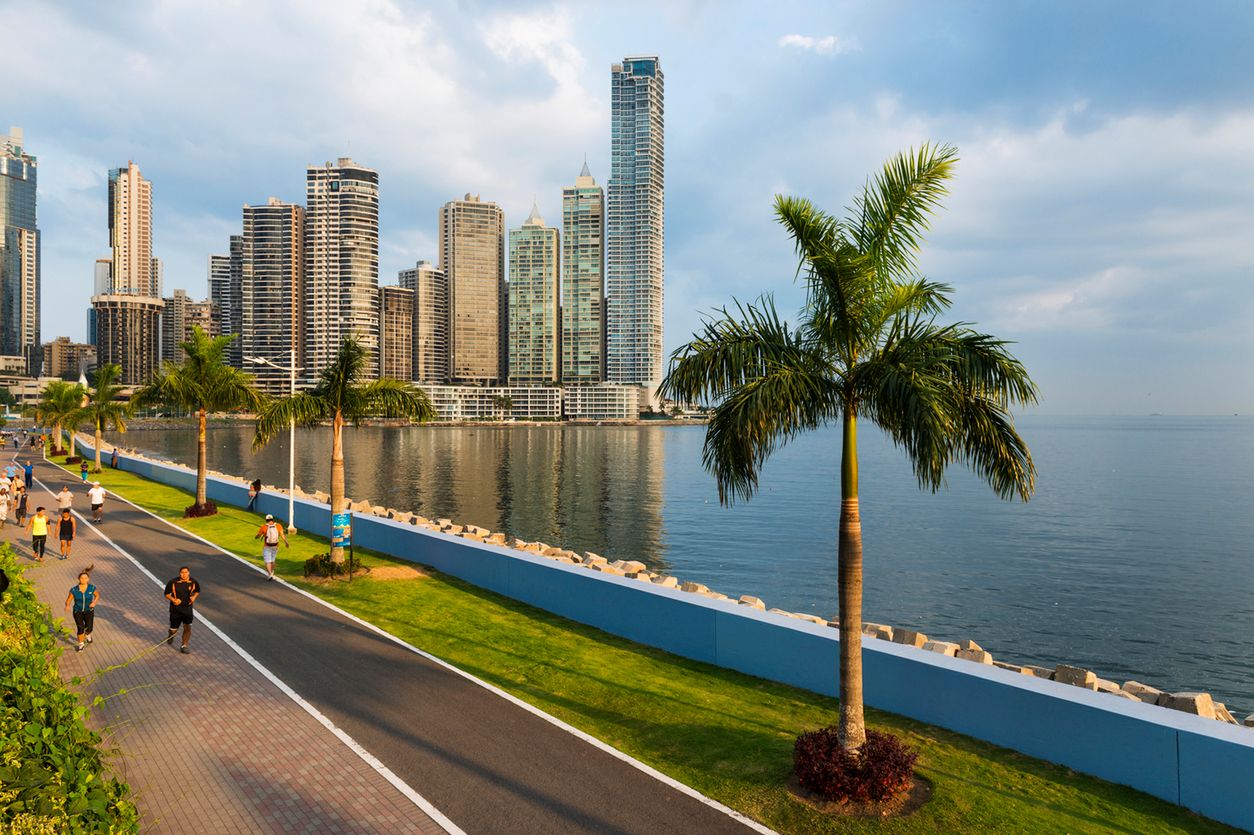 Panama. Między Atlantykiem a Pacyfikiem