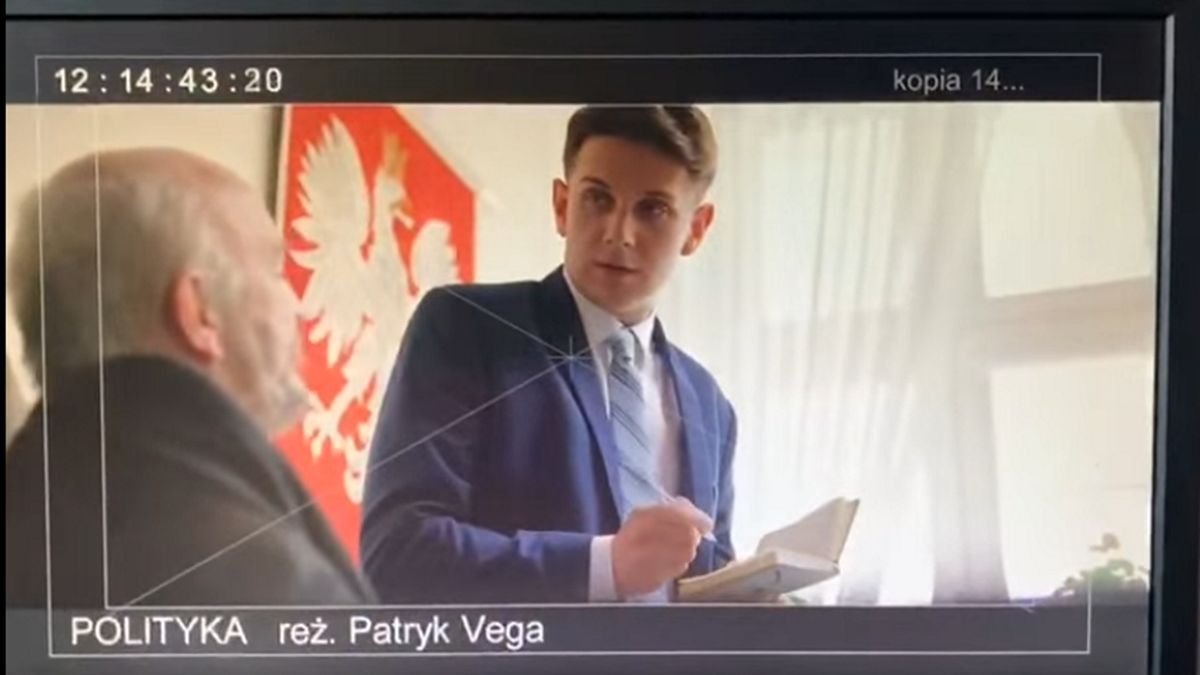 Antek Królikowski w filmie "Polityka" Patryka Vegi