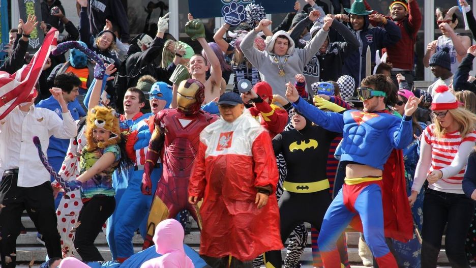 Jedna z zabawnych fotograficznych wariacji na temat zdjęcia prezesa PiS, które poruszyło społeczność internautów