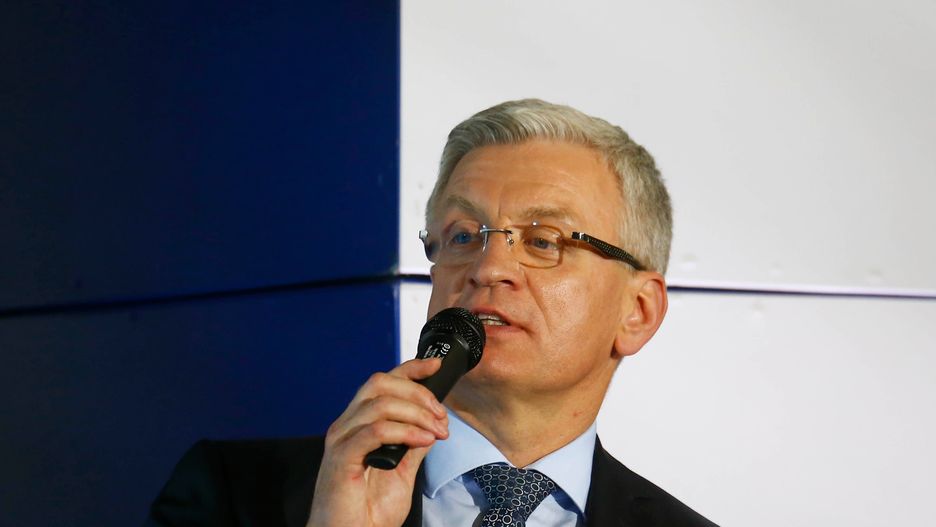 Koronawirus w Polsce. Zdaniem Jaśkowiaka zarządzania rządu są "idiotyczne"