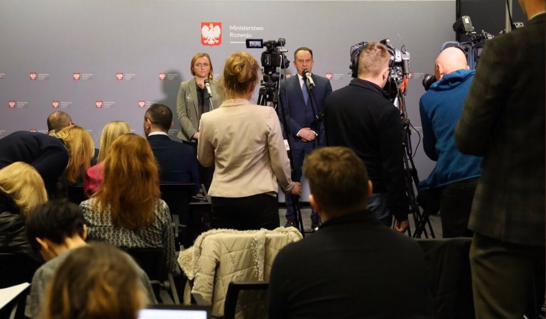 Sztab kryzysowy dla turystyki. Ministerstwo przygotowuje pakiet pomocy dla branży