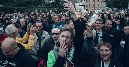Niepokoje w Chemnitz: Niemcy mają dość i wychodzą na ulice. To przerażająca powtórka z historii