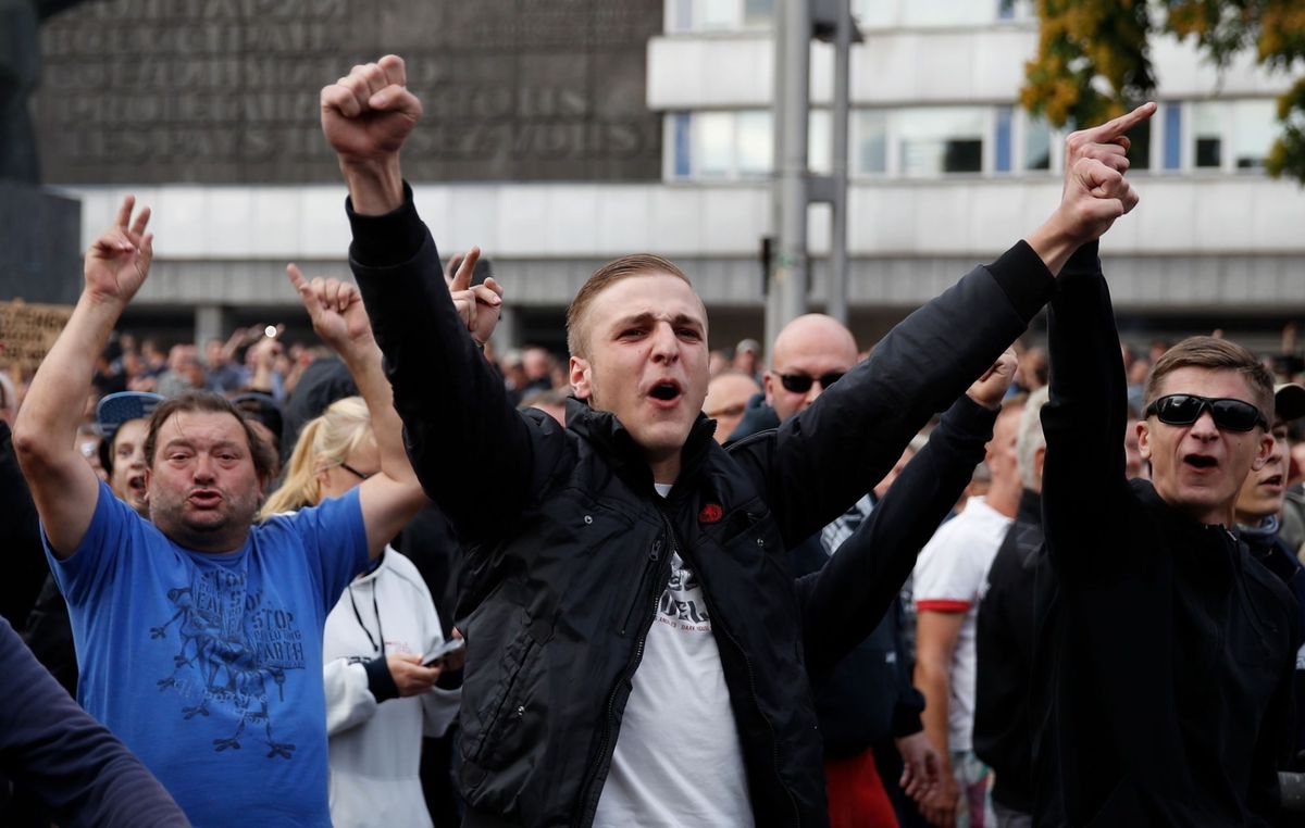 Zamieszki w Chemnitz: Niemcy nie kontrolują ekstremistów. Takich przypadków będzie więcej