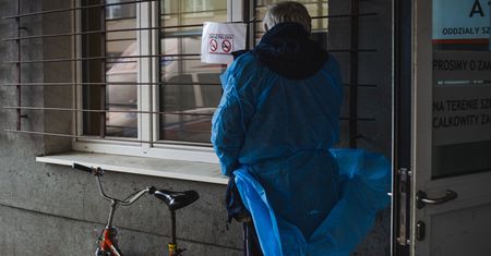 Koronawirus w Polsce. Wzrost liczby osób zakażonych. Najnowsze informacje ministerstwa