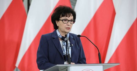 Koronawirus w Polsce. Elżbieta Witek: piątkowe posiedzenie Sejmu przez internet