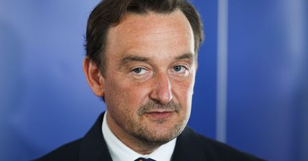 Sędzia Paweł Juszczyszyn ponosi konsekwencje. Rzecznik KRS Maciej Mitera: nie potrzebuje obrony