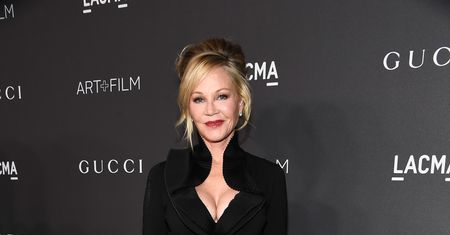Co się dzieje z biustem Melanie Griffith?