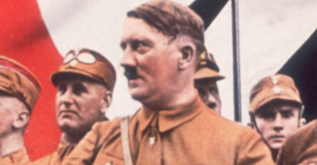 Uczniowie wskazali "Mein Kampf" jako ulubioną książkę