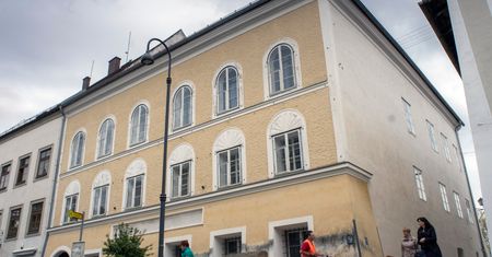 Wyburzą "dom Hitlera". Nie chcą takich pamiątek