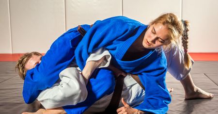 BJJ, czyli brazylijskie jiu jitsu. Historia i techniki sztuki walki z Brazylii