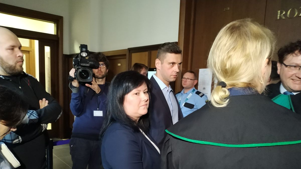 Sprawa Justyny i Kamila Dziubaków wróciła na wokandę sądu w Polsce