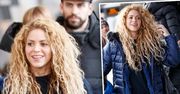 Shakira w świątecznym nastroju z rodziną na lotnisku. Dawno nie widzieliśmy jej synów, a teraz to prawdziwi przystojniacy!