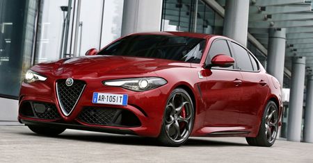 Abarth i Alfa Romeo podbijają serca Niemców. Włoskie auta im niestraszne