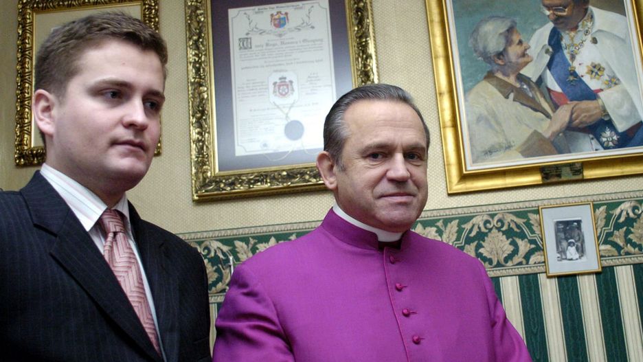 W 2006 r. Olchowik był prezesem Instytutu ks. prałata Henryka Jankowskiego i bliskim współpracownikiem duchownego