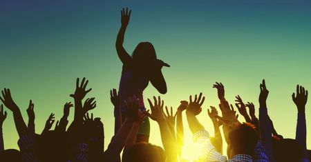 Open’er Festival 2019. Ostatnie dni regularnej sprzedaży biletów. Ile kosztuje pobyt na festiwalu muzycznym?