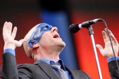 R.E.M. przekłada sobotni koncert