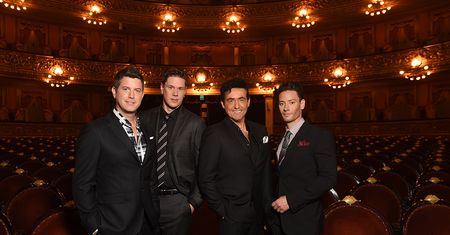 Il Divo na święta: Celebracja świątecznych utworów